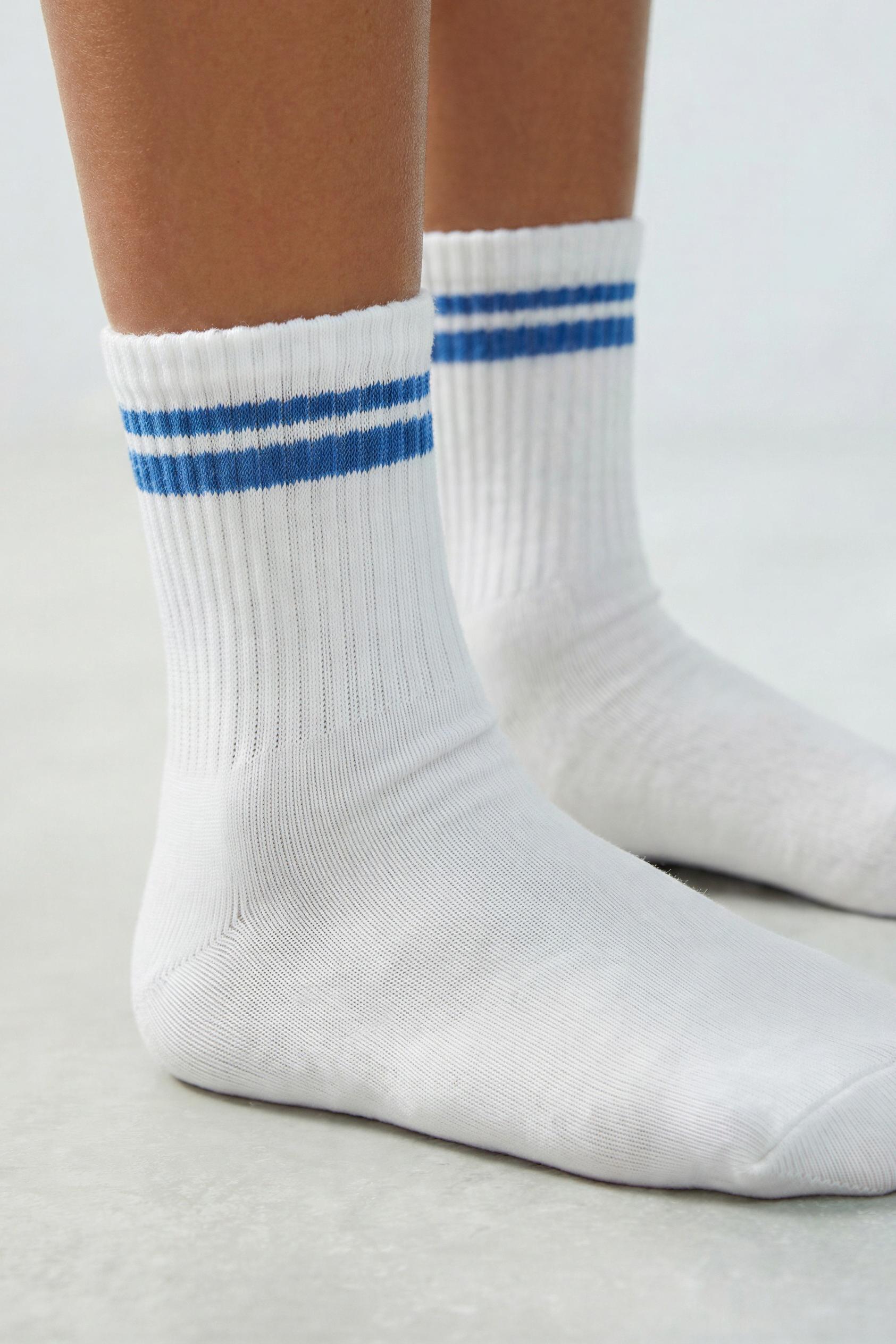 THREE-PACK OF MEDIUM SPORT STRIPED SOCKS